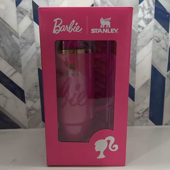 💕 STANLEY x BARBIE ICON PINK 30oz FLOWSTATE QUENCHER TUMBLER *FREE STICKERS* - Picture 3 of 7
